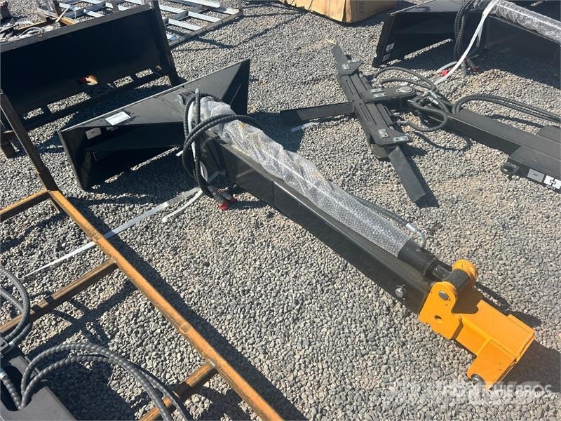 GIYI GY-TBL47 135 in Telescopic Skid Steer Boom (U Utilaje construcții - Altele