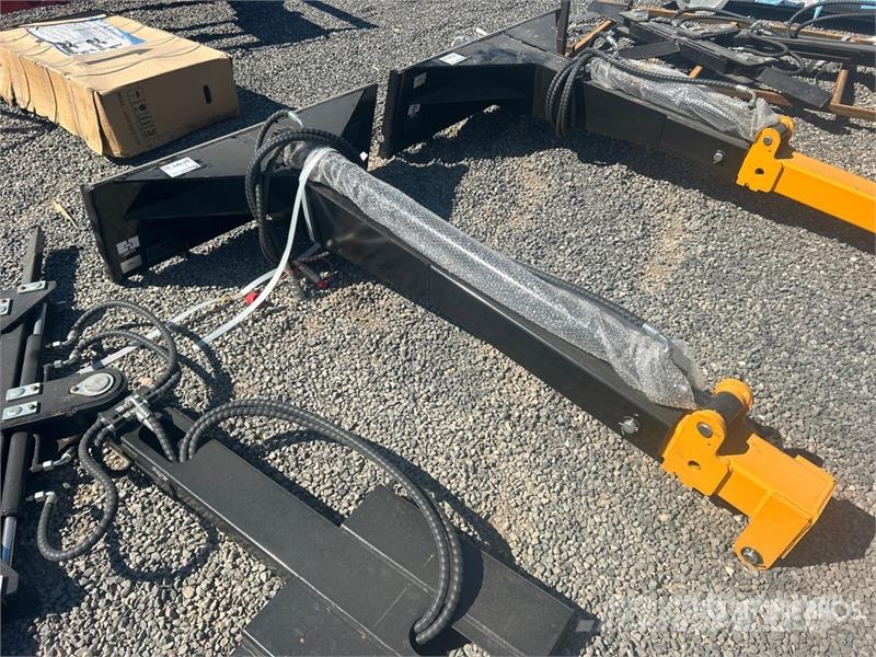 GIYI GY-TBL47 135 in Telescopic Skid Steer Boom (U Utilaje construcții - Altele