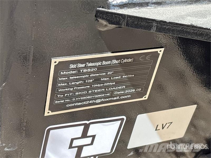 GIYI GY-TBS20 108 in Skid Steer Telescopic Boom (S Other components