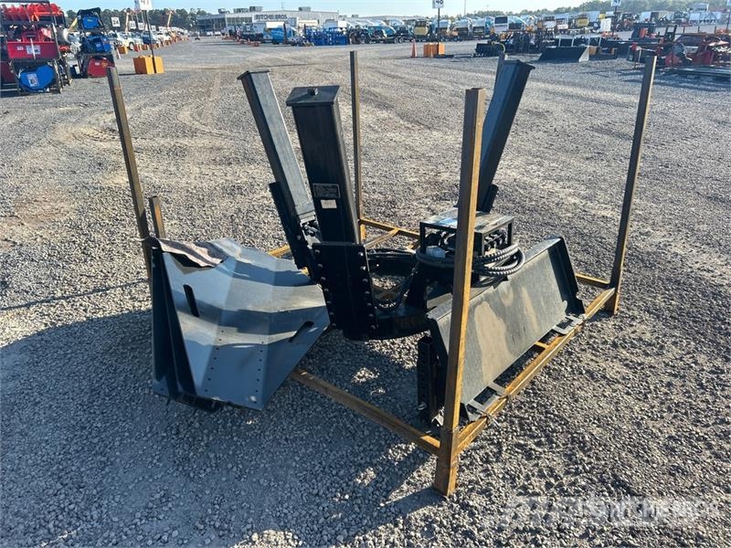  GIYI GY-TD27 Skid Steer Tree Spade (Unused) Otros componentes