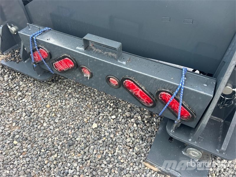 GIYI GY-TE31 Hydraulic Fifth Wheel Wrecker Attachm Ostale kargo komponente