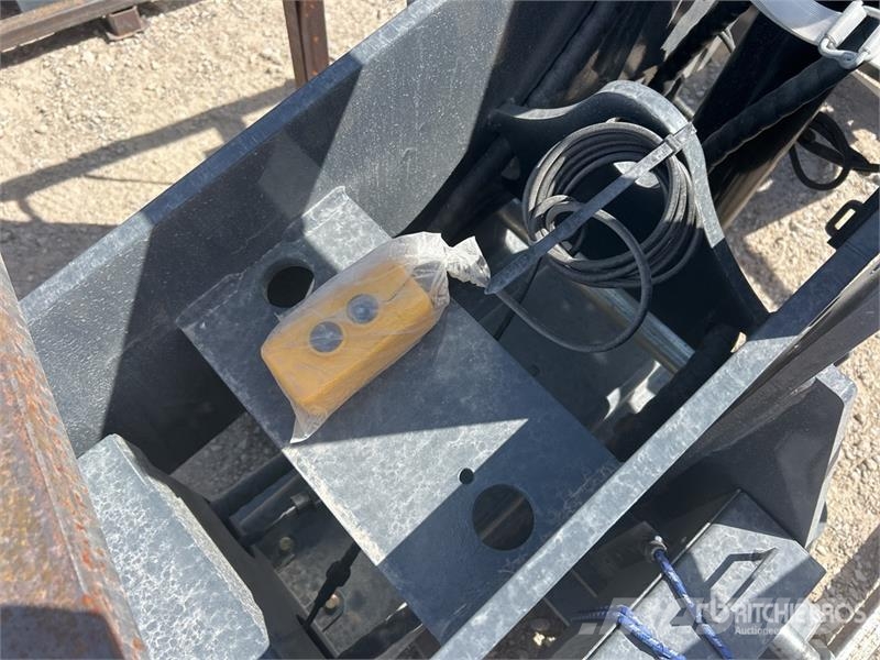  GIYI GY-TE780 Hydraulic Fifth Wheel Wrecker Attach Коммерческий транспорт - Другие
