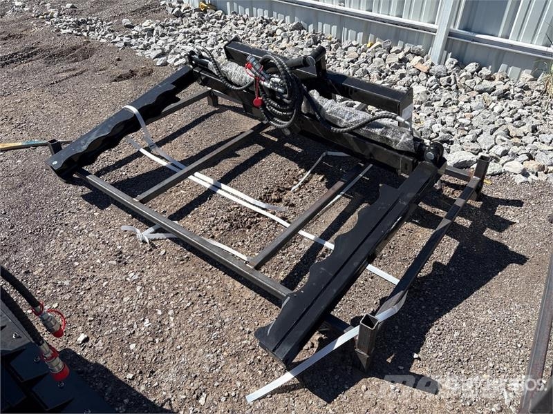  GIYI GY-TG98 98 in Telescopic Skid Steer Grapple ( Grapples