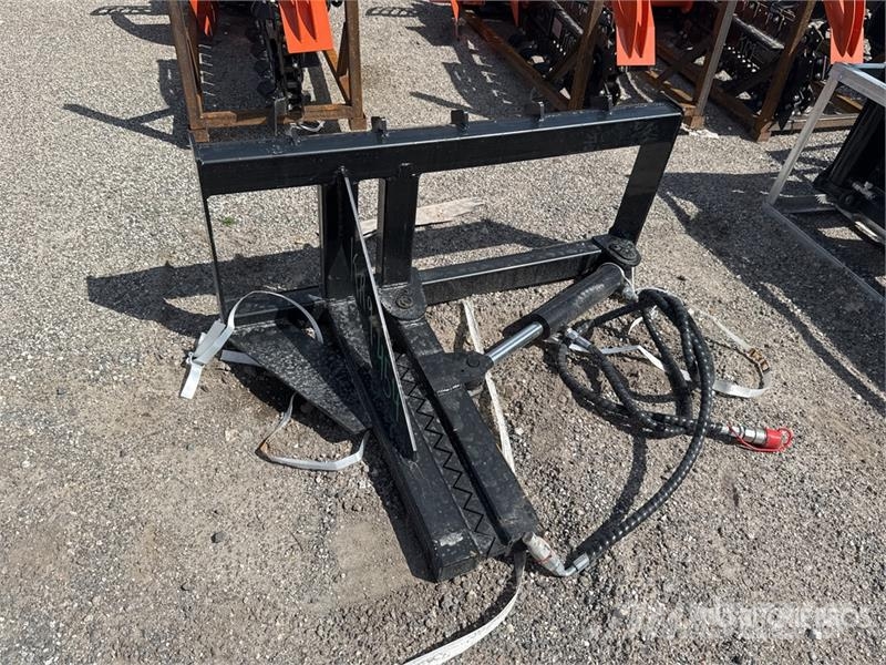  GIYI GY-TP25 25 in Skid Steer Post Puller (Unused) その他部品