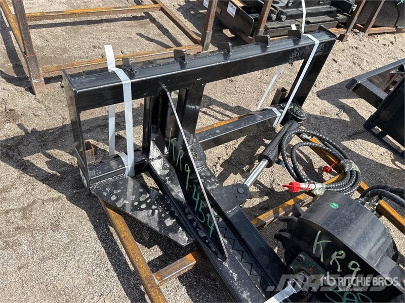 GIYI GY-TP25 25 in Skid Steer Post Puller (Unused) Компоненты строительной техники