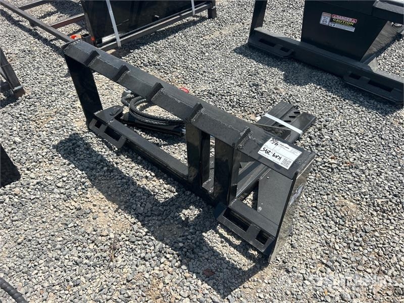 GIYI GY-TP45 Skid Steer Post Puller (Unused) Other components