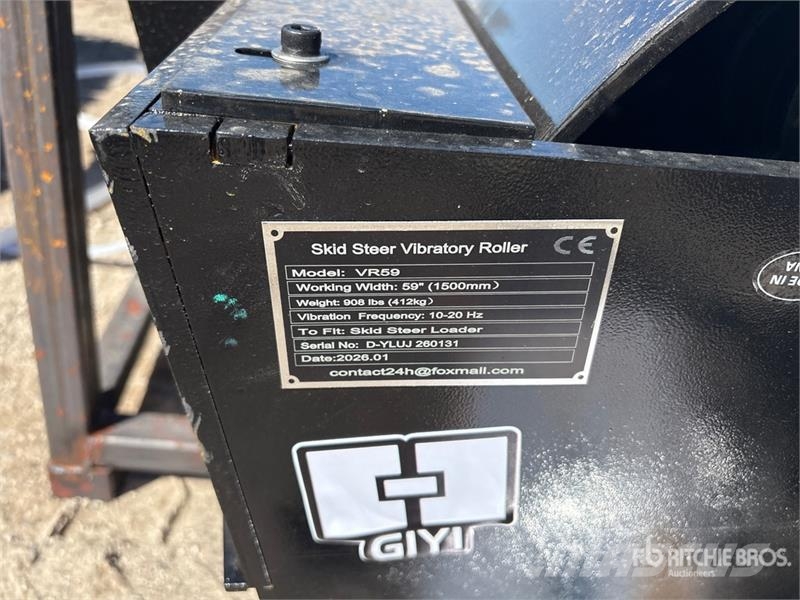 GIYI GY-VR59 59 in Skid Steer Vibratory Roller (Un Rodillos