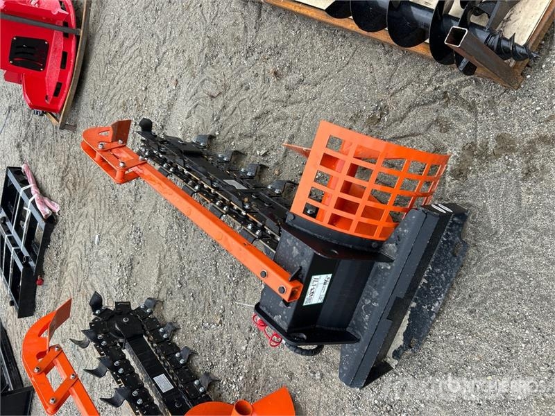  GIYI GY-X39 39 in Mini Skid Steer Trencher (Unused Kjedegravere