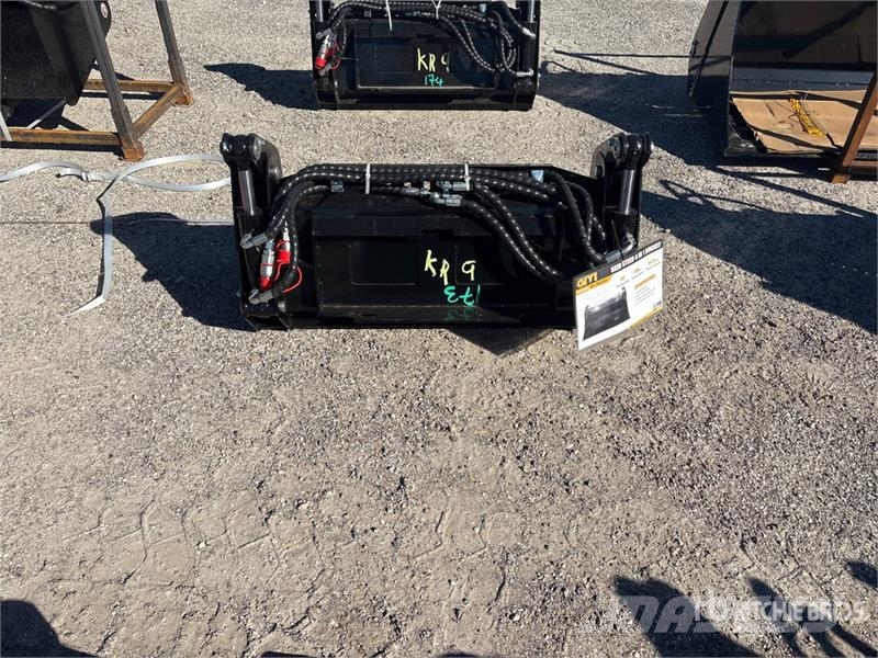  GIYI GY-XKH39 39 in Multi-Purpose Mini Skid Steer  Ковши