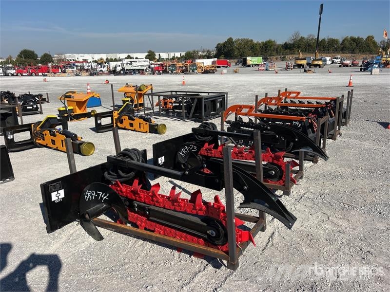  GIYI GY-Y D380 Mini Skid Steer Trencher (Unused) ماكينات حفر خنادق
