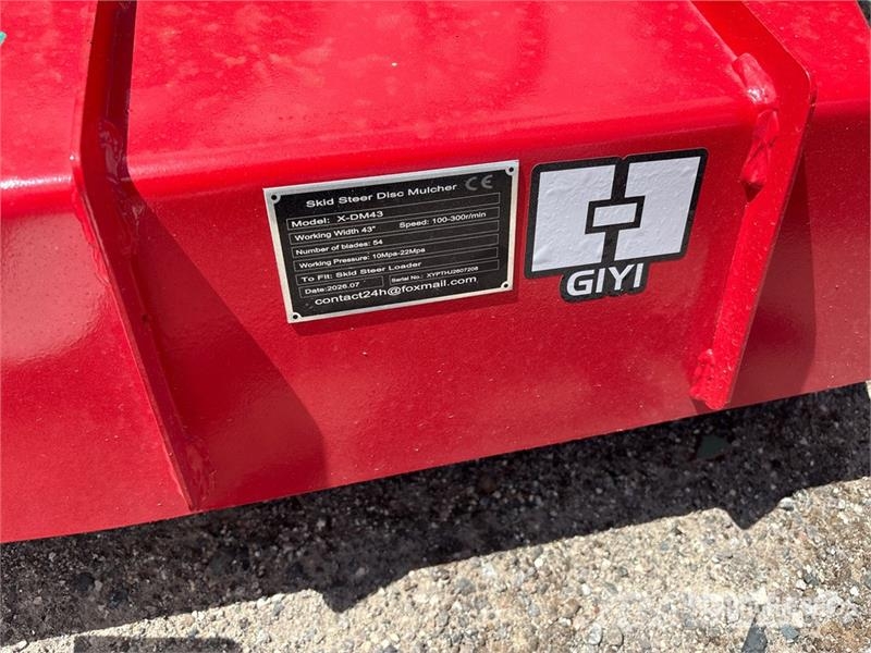 GIYI GYx-DM43 43 in Disc Skid Steer Mulcher (Unuse Buskryddere / Grenknusere
