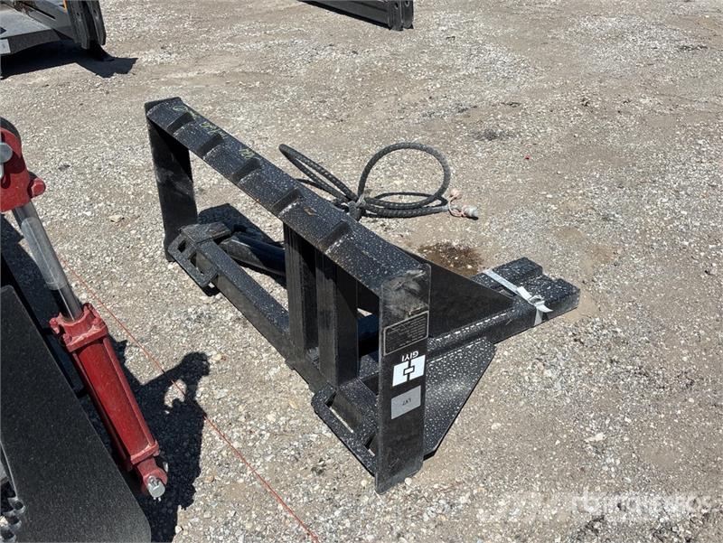 GIYI TP25 Skid Steer Post Puller (Unused) Otros componentes