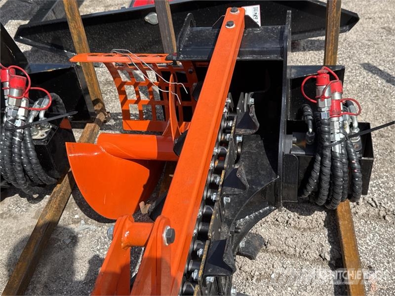  GIYI X380 38 in Mini Skid Steer Trencher (Unused) Freze za kopanje jarkov Trenčerji