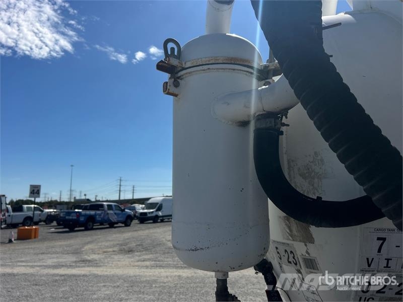 Global Vacuum Systems 130 bbl T/A Vacuum Tanker Tr Remorque citerne