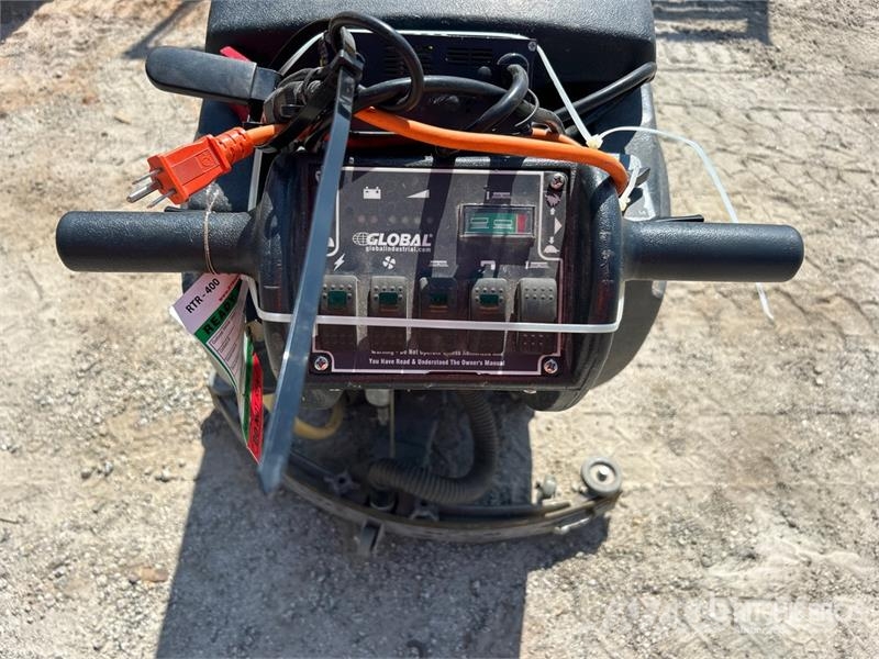 Global Walk-Behind Electric Floor Scrubber Autre remorque agricole