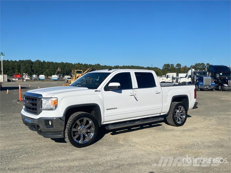 GMC 1500 4x4 Crew Cab Pickup Drugi
