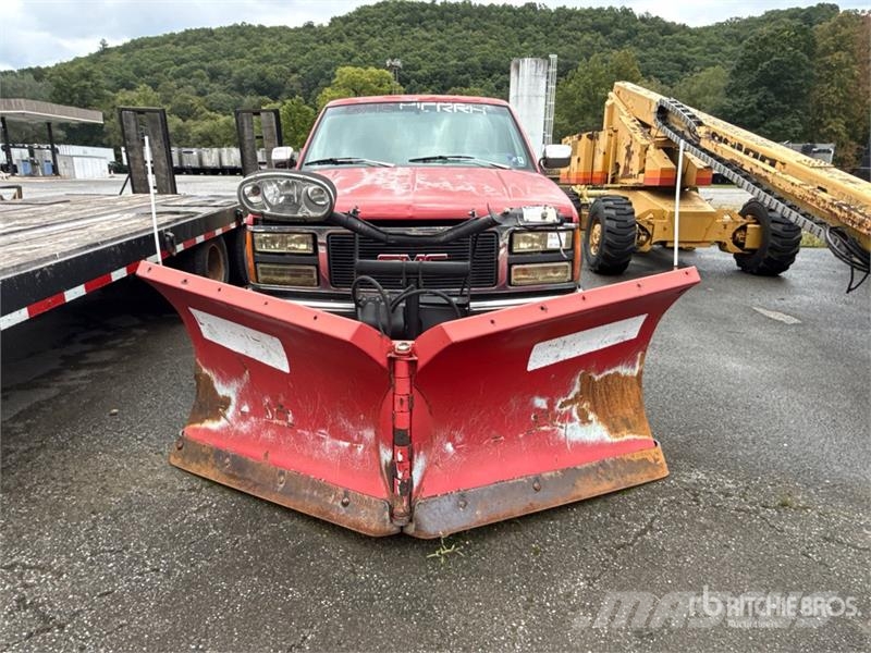 GMC 1500 SLE 4x4 Extended Cab Pickup Andre