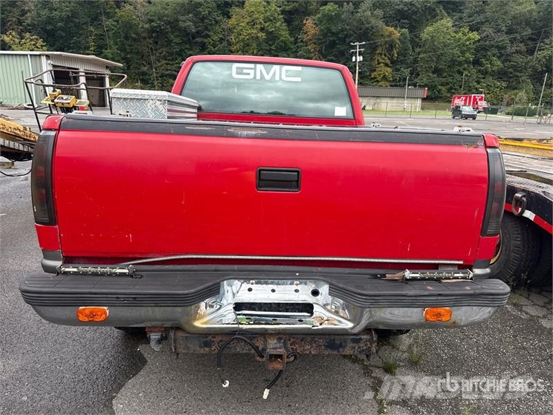 GMC 1500 SLE 4x4 Extended Cab Pickup Andre