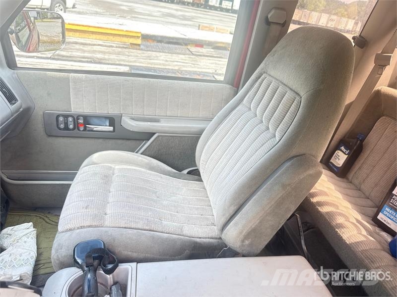 GMC 1500 SLE 4x4 Extended Cab Pickup Andre