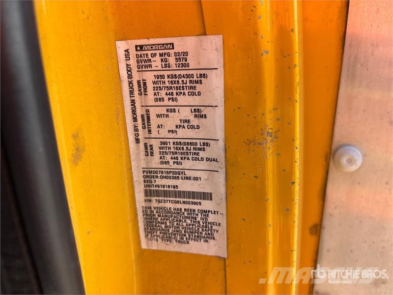GMC 3500 4x2 Van Truck (Inoperable) Camion Fourgon