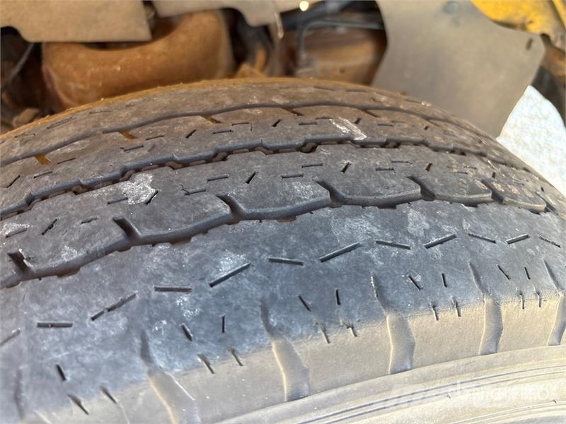 GMC 3500 4x2 Van Truck (Inoperable) Camion Fourgon