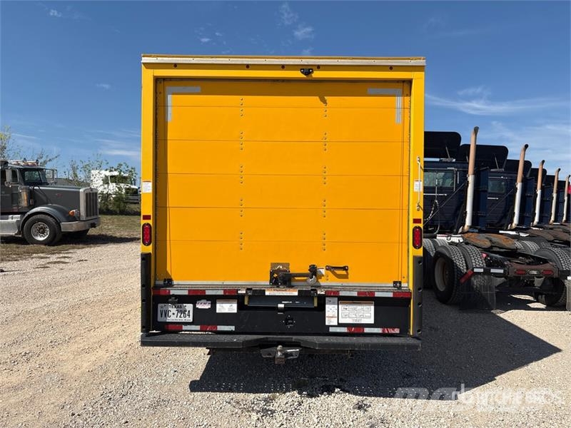 GMC 3500 4x2 Van Truck (Inoperable) Camion Fourgon