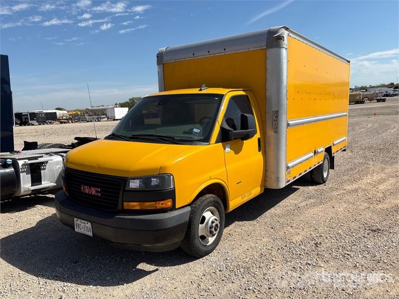 GMC 3500 4x2 Van Truck (Inoperable) Camion Fourgon