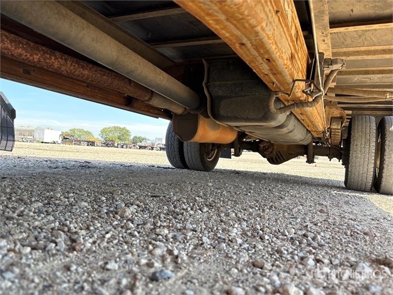 GMC 3500 4x2 Van Truck (Inoperable) Camion Fourgon