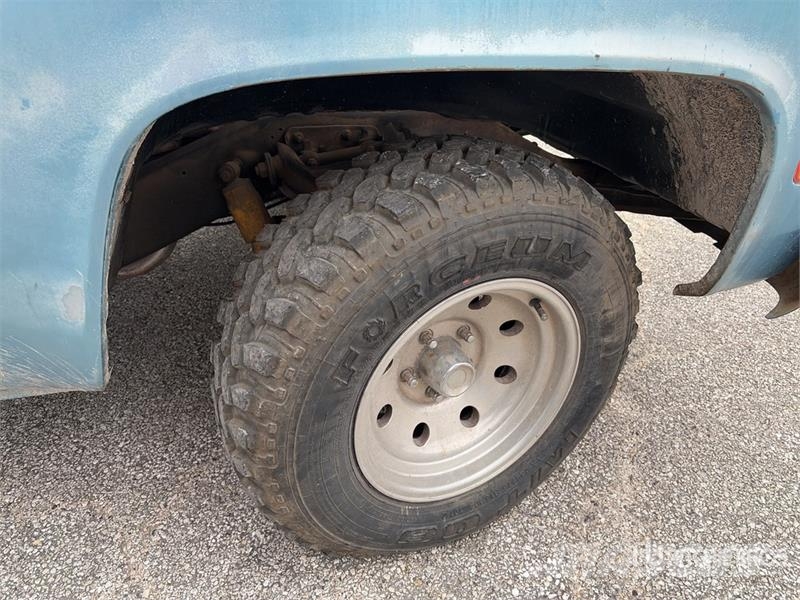 GMC 4x2 Pickup أخرى