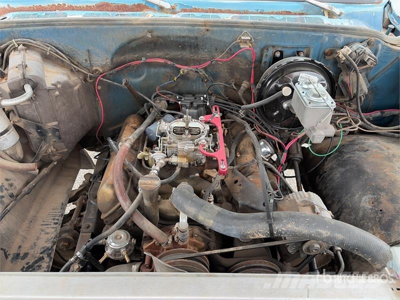 GMC 4x2 Pickup أخرى