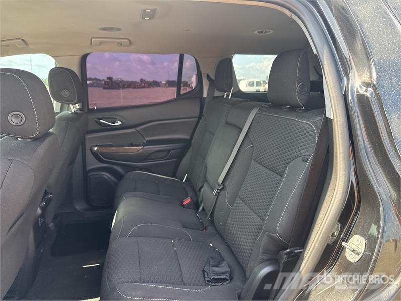 GMC Acadia SLE-1 AWD SUV Auto