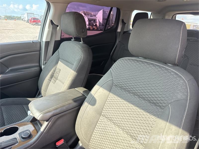 GMC Acadia SLE-1 AWD SUV Auto