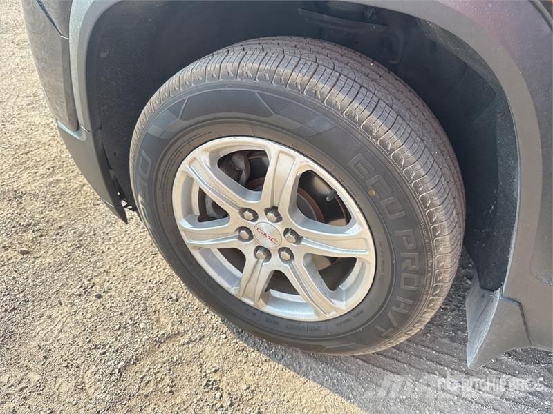 GMC Acadia SLE-1 AWD SUV Auto