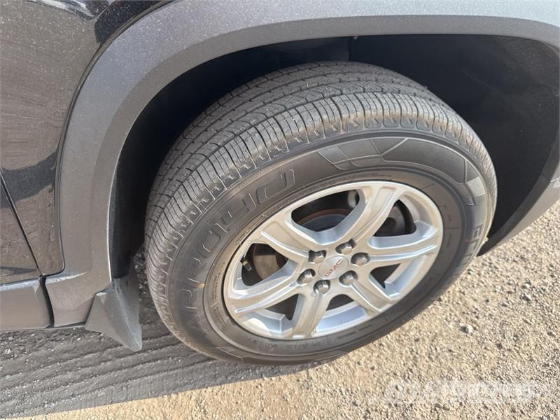 GMC Acadia SLE-1 AWD SUV Auto