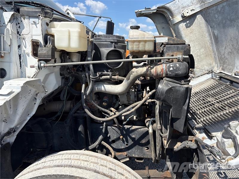 GMC C7500 Kipper