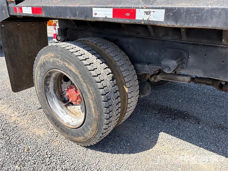 GMC C7500 Kipper