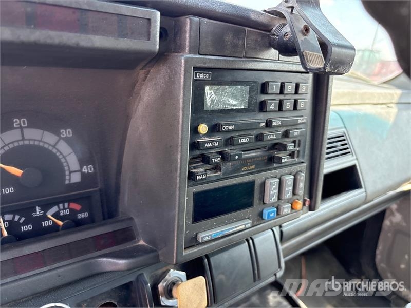 GMC C7500 Kipper