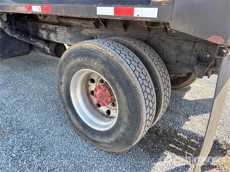 GMC C7500 Kipper