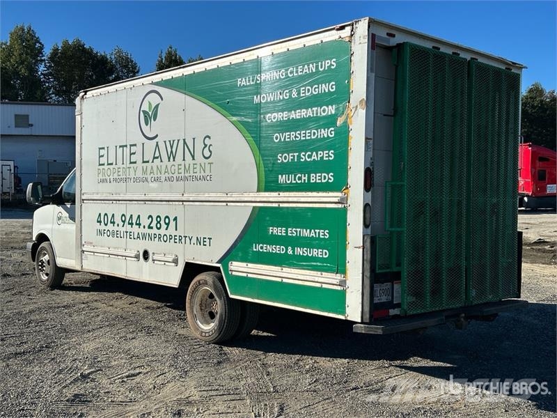 GMC Savana 3500 Camiones caja cerrada