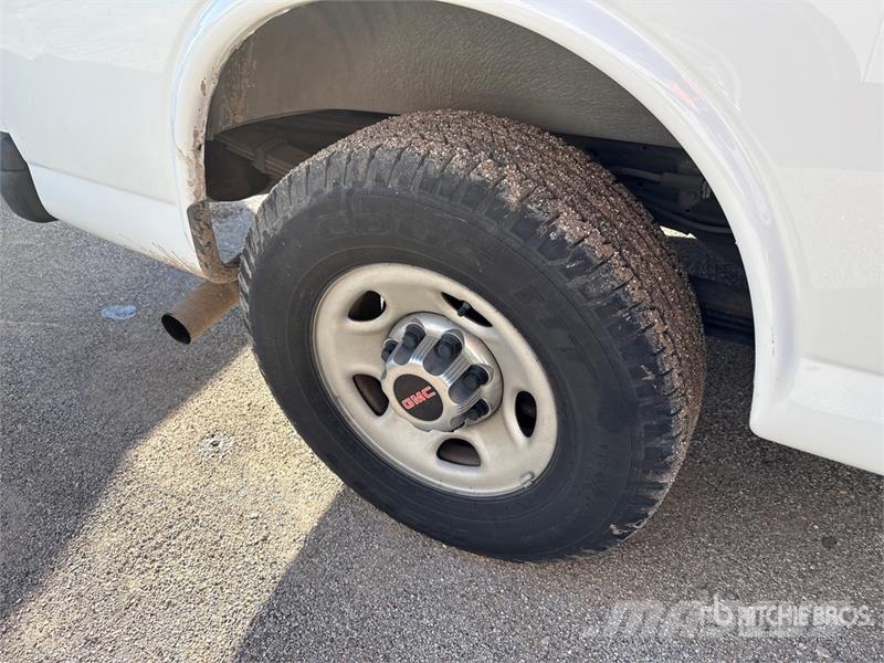 GMC Savana 3500 Dostavna vozila / kombiji