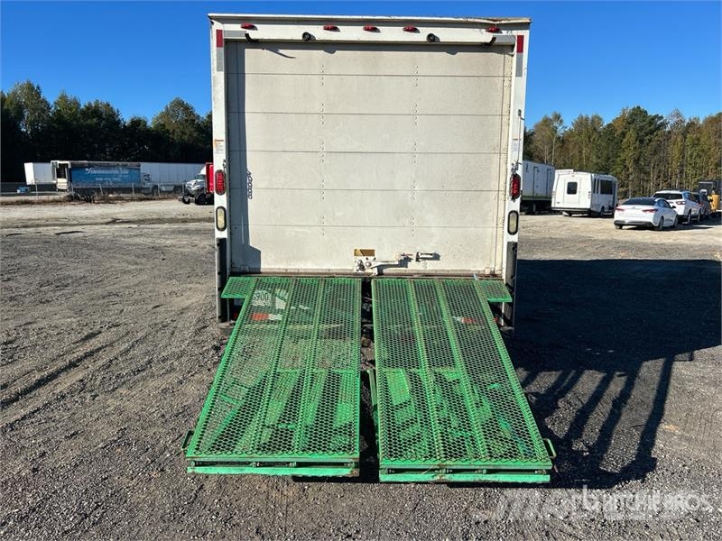 GMC Savana 3500 Camiones caja cerrada