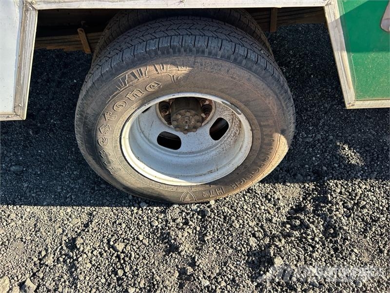 GMC Savana 3500 Camiones caja cerrada