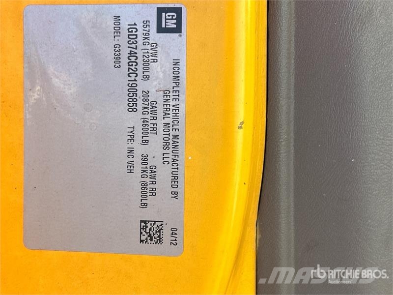 GMC Savana 3500 Camiones caja cerrada