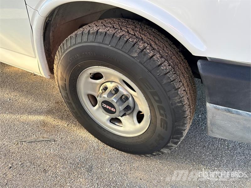 GMC Savana 3500 Dostavna vozila / kombiji