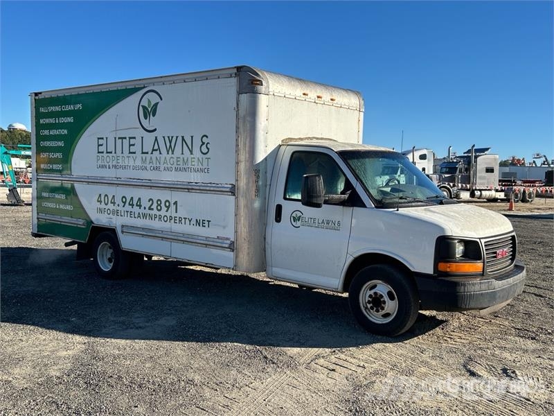 GMC Savana 3500 Camiones caja cerrada