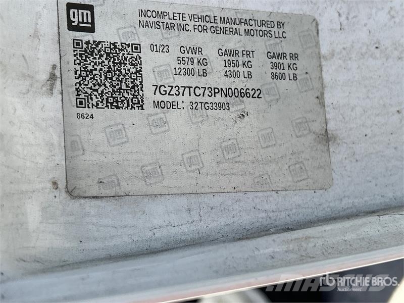 GMC Savana 3500 4x2 4x2 Refrigerated Truck Kamioni hladnjače