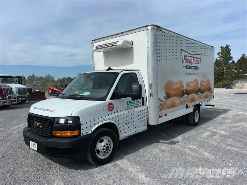GMC Savana 3500 4x2 Refrigerated Truck Рефрижератори