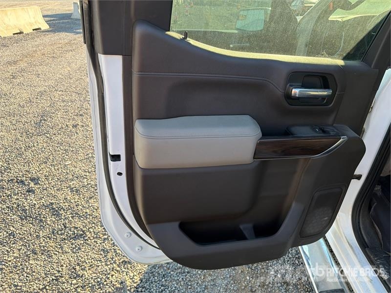 GMC Sierra 1500 Otros