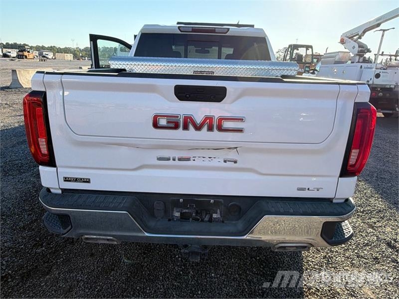 GMC Sierra 1500 Otros