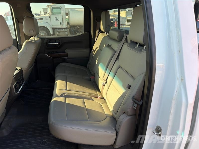 GMC Sierra 1500 Otros